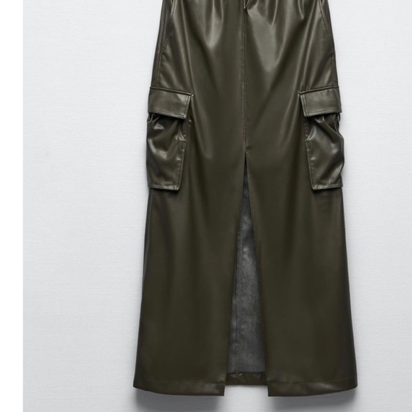 Zara faux leather cargo skirt - Picture 5 of 6
